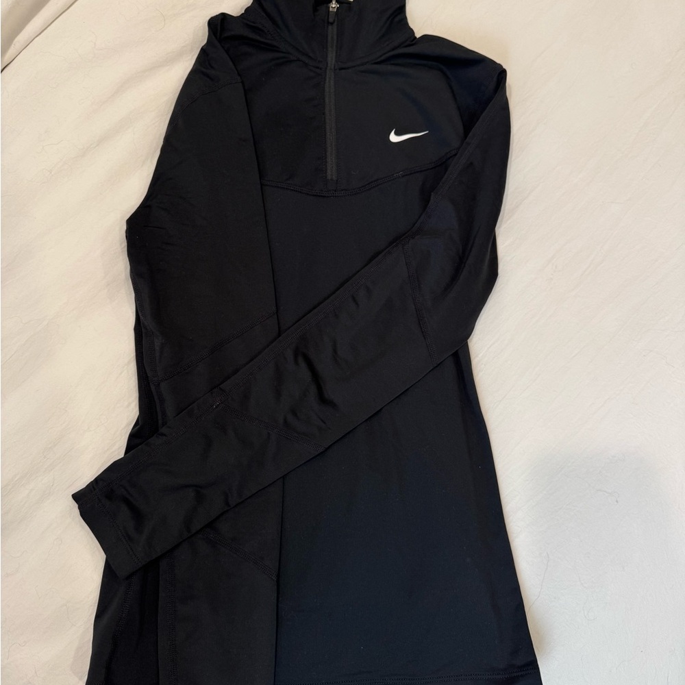 Nike Women's Black Pullover Jacket
